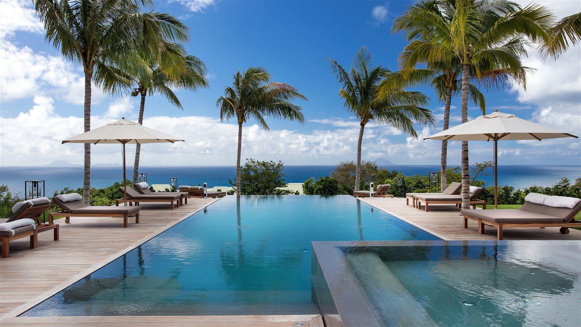 A luxurious holiday rental in St. Barth, Villa Blanc Bleu